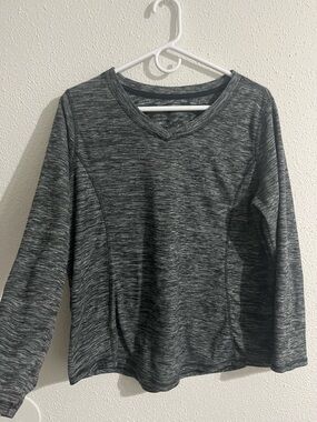 Women’s fleece Heathered Dark Gray Long Sleeve Top
